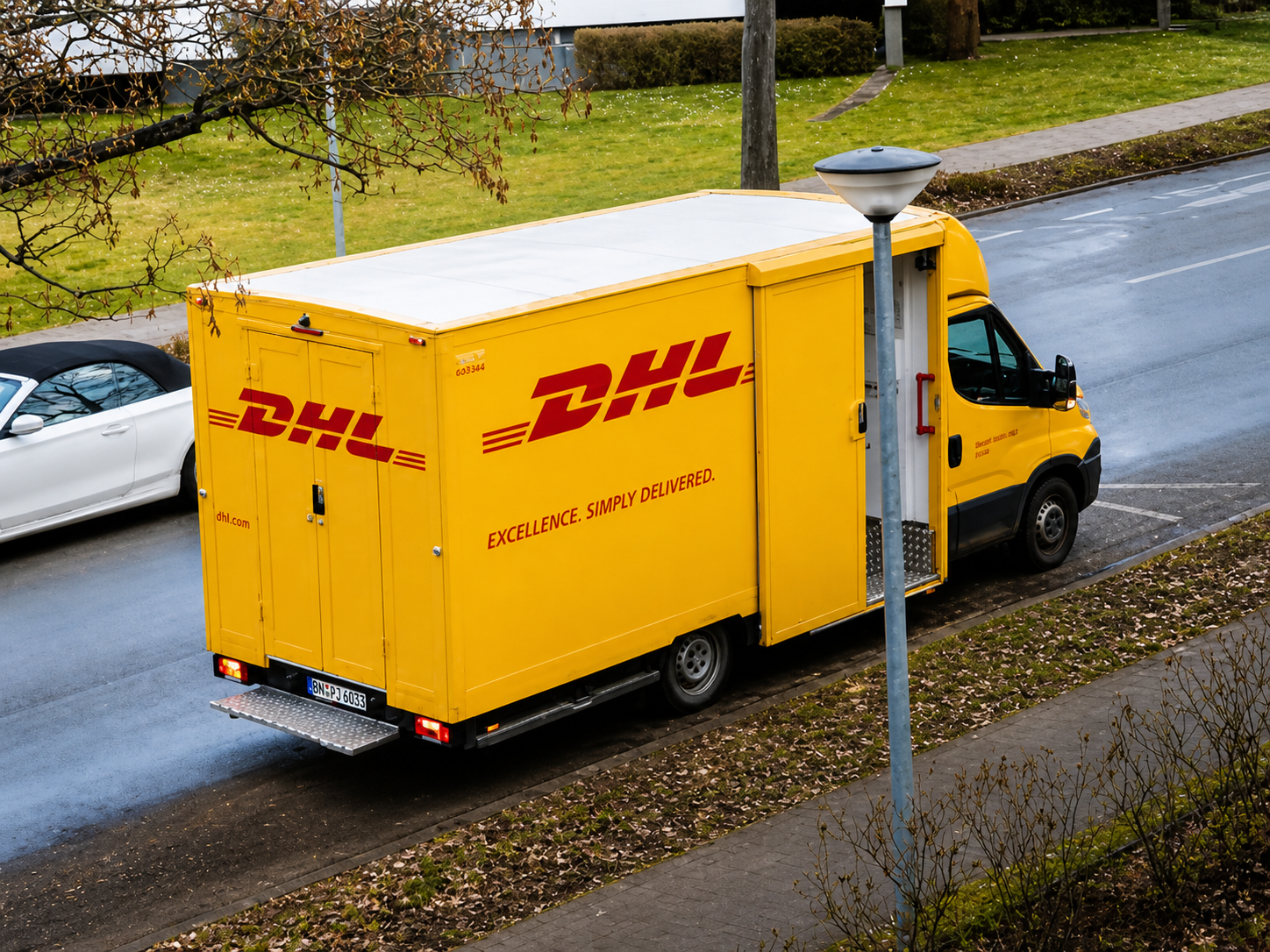 Chuyển Phát Nhanh DHL